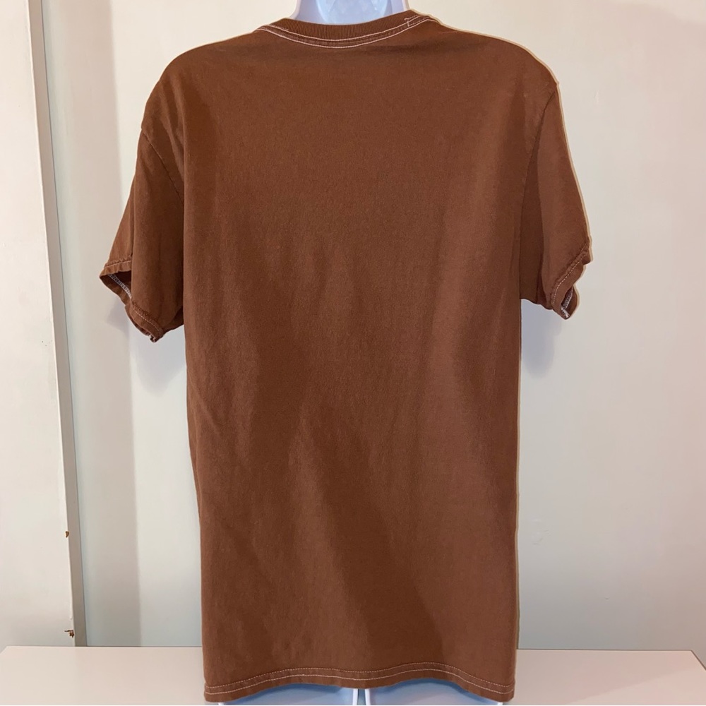 graphic tee - Picture 2 of 3